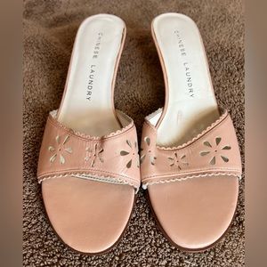 Chinese Laundry pink floral cutout low heal sandal slides size 7.5 EUC